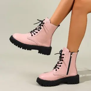 Kurze Stiefel für Damen 2026, britischer Stil, Lackleder, dicke Sohle, Schnürstiefel mit Zwischensohle, Motorradstiefel, Ritterstiefel