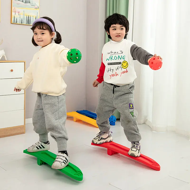 

Детская уличная игрушка: Ракетница/приемник для тренировки тактильной интеграции, сенсорной интеграции, социальных игр, Монтессори, игрушка для терапии при аутизме