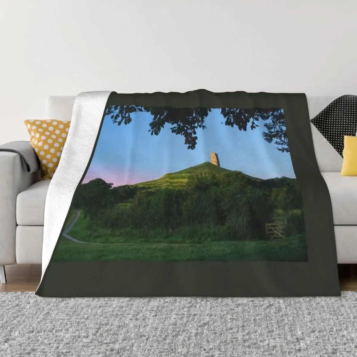 

Glastonbury Tor Throw Blanket Beach Plaid on the sofa Blankets For Baby Single For Decorative Sofa Blankets