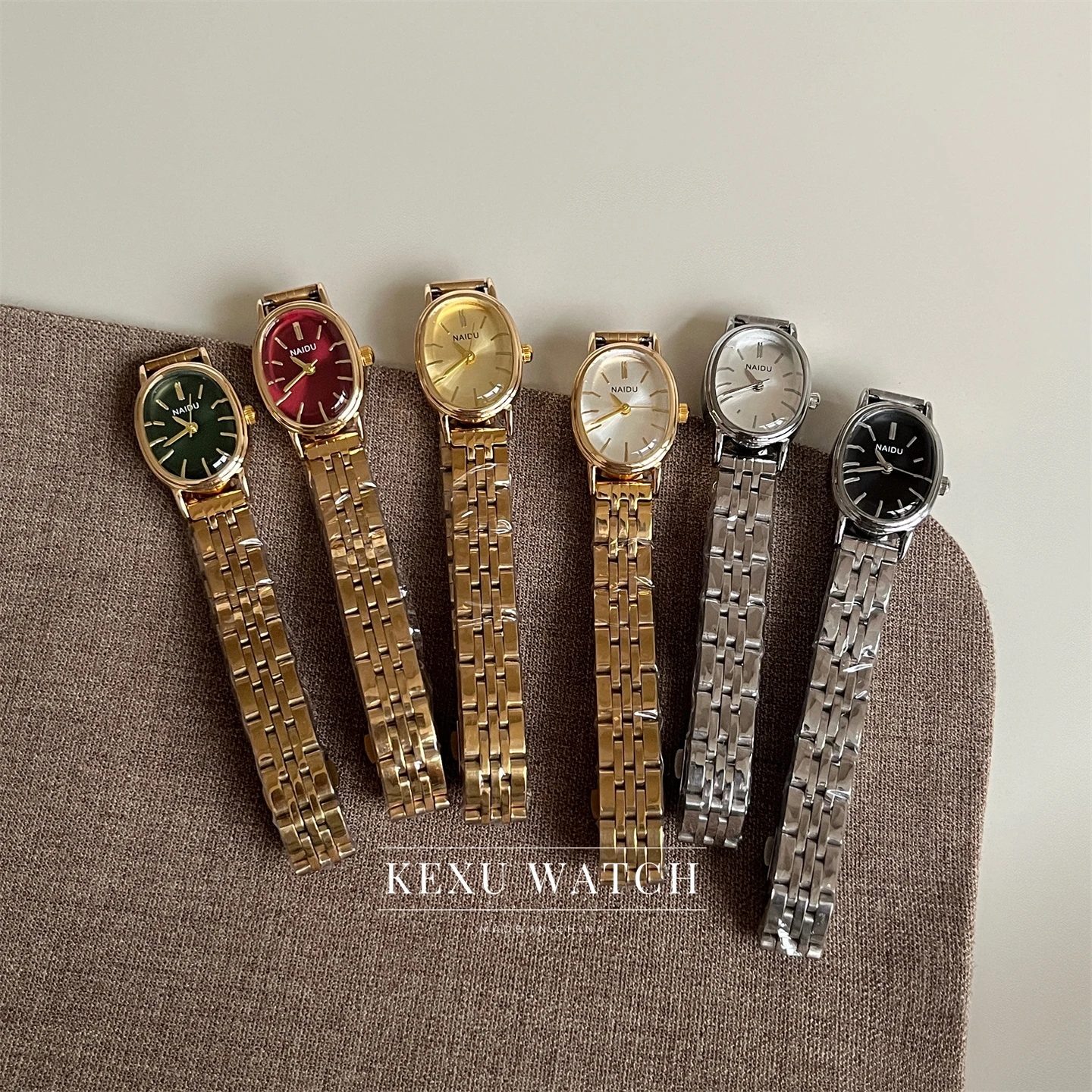 ساعة NAIDU للنساء، ساعات نسائية بمينا أخضر/أحمر/ذهبي، ساعات وجه بيضاوية، ساعات يد ذهبية/فضية بالجملة #2