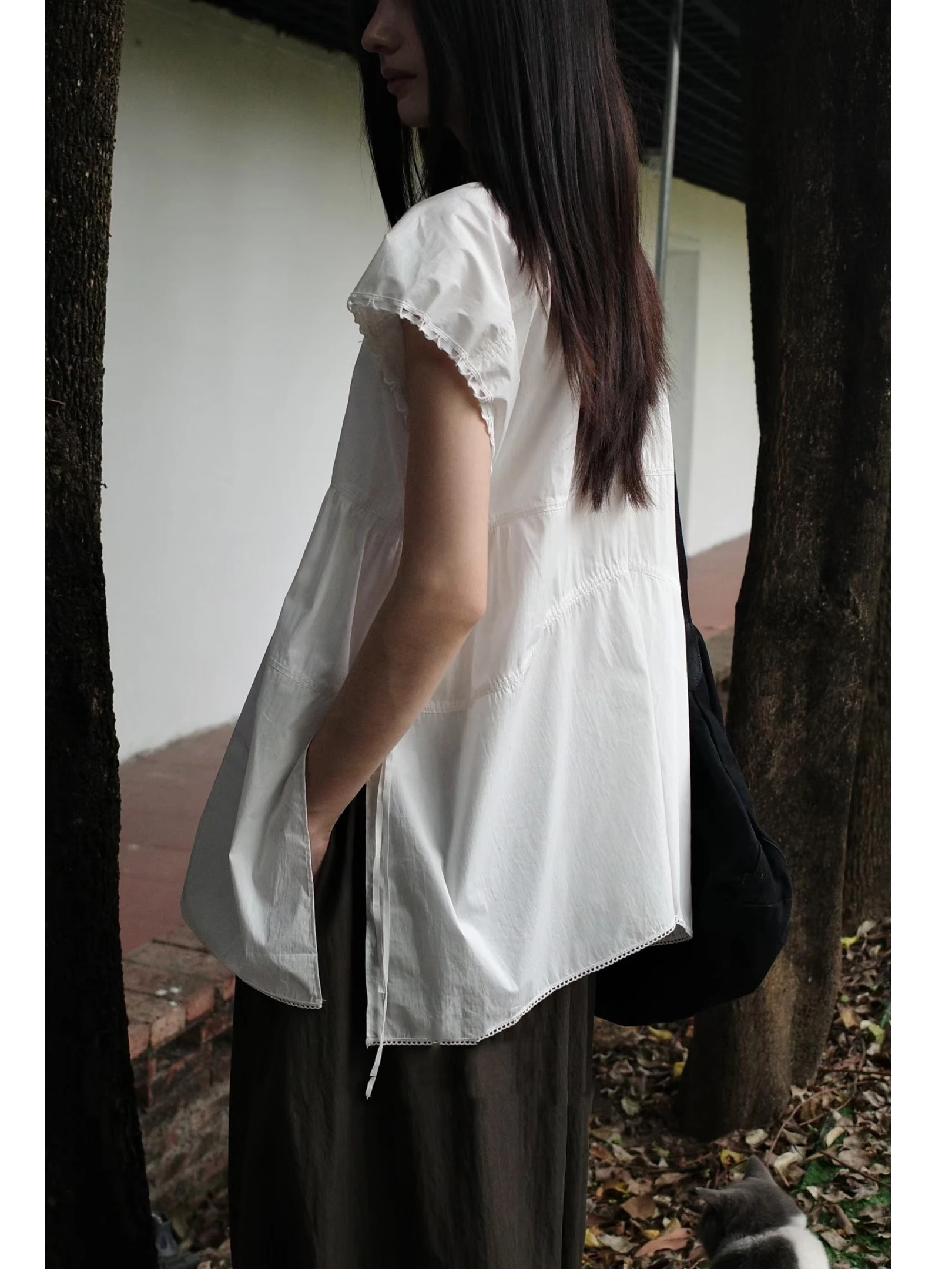 

Casual Style Loose Fit Women's Short Sleeve Shirt with Lace Sleeve Design Drawstring Cuff Slimming Effect White Commute Wear