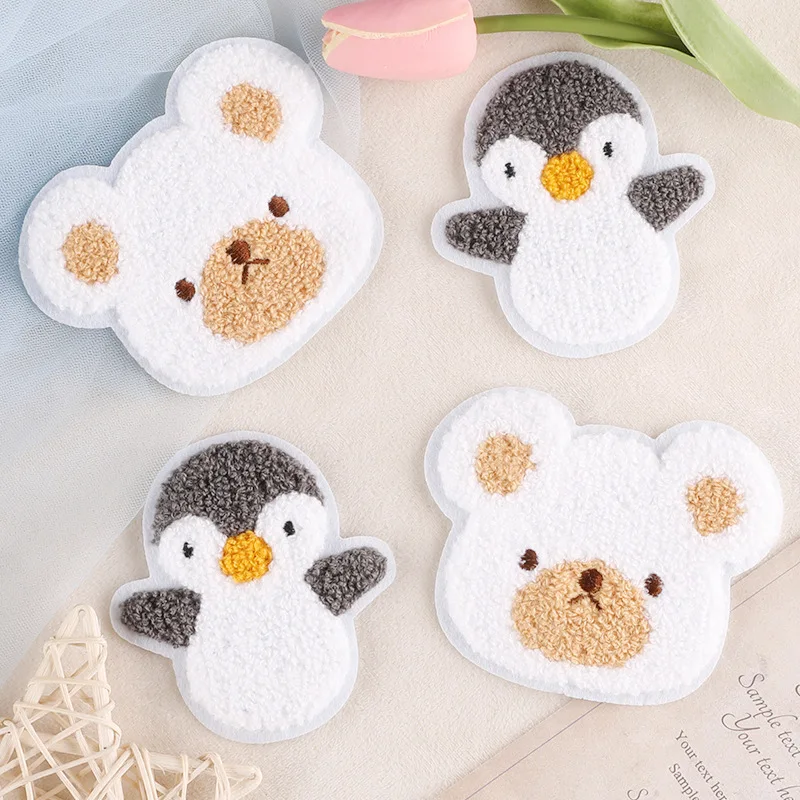 Cute Cartoon Penguin Teddy Bear Embroidery Patch Animal Applique Hand Sewn Scratch Patch DIY Ecusson A Coudre No Adhesive