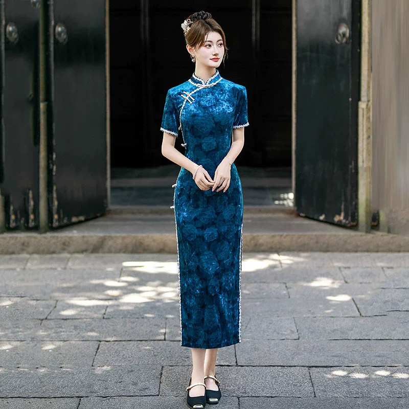 

Purple New Chinese Long Cheongsam Improvement for Young 2025 New Women Retro slim fit waist cinching short sleeved Qipao