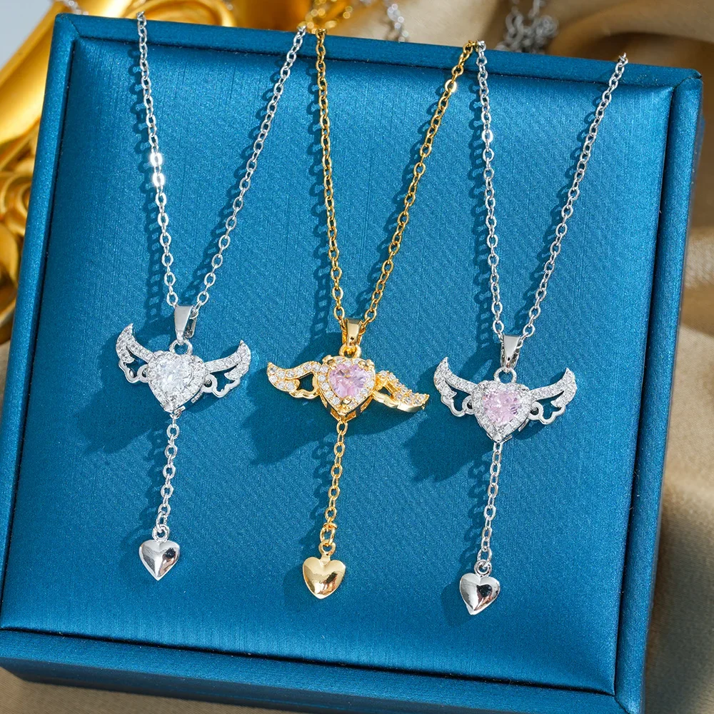 

The latest Angel wing heart-shaped titanium steel necklace for women with small wing tassels and collarbone chain