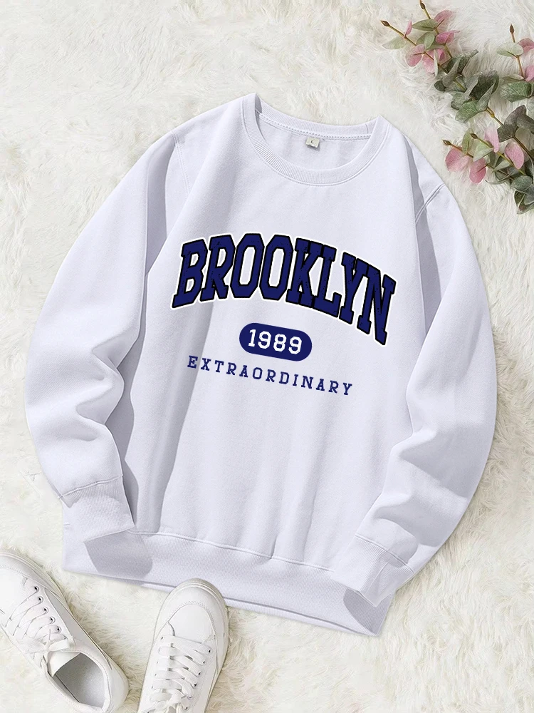 Brooklyn 1989 Extraordinary Print Sweatshirt Women Simple Street Autumn Warm Pullover  Fashion Versatile round neck  Tops Female