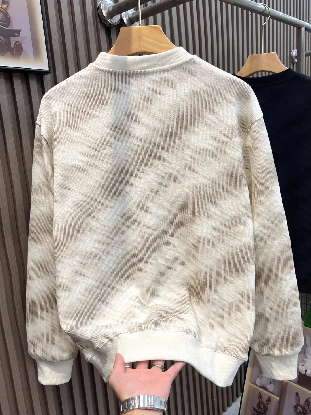 Men's Casual Long Sve round Ne Sweatirt Color Blo adient Dyeing Polyester Fiber Versatile Comfortable Autumn New A...