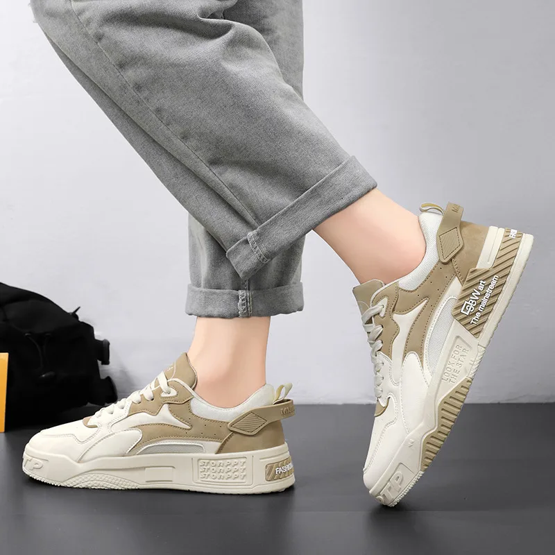 Sepatu kets kasual bertali untuk pria, sepatu Sneakers Platform modis, sepatu Sneakers Urban nyaman