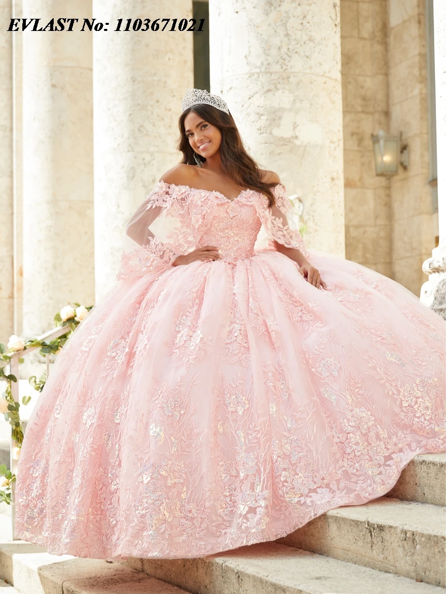 EVLAST Personalizzato Rosa Abito Quinceanera Abito di Sfera Al Largo Della Spalla 3D Applique Floreale Perline Mantello Dolce 16 Abiti De XV Anos SQ334