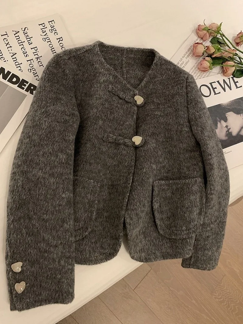 

Korean Fashion Women Short Jacket Small Perfume O Neck Two Heart Buttons Long Sleeve Wool Blends Coat Female Jackets