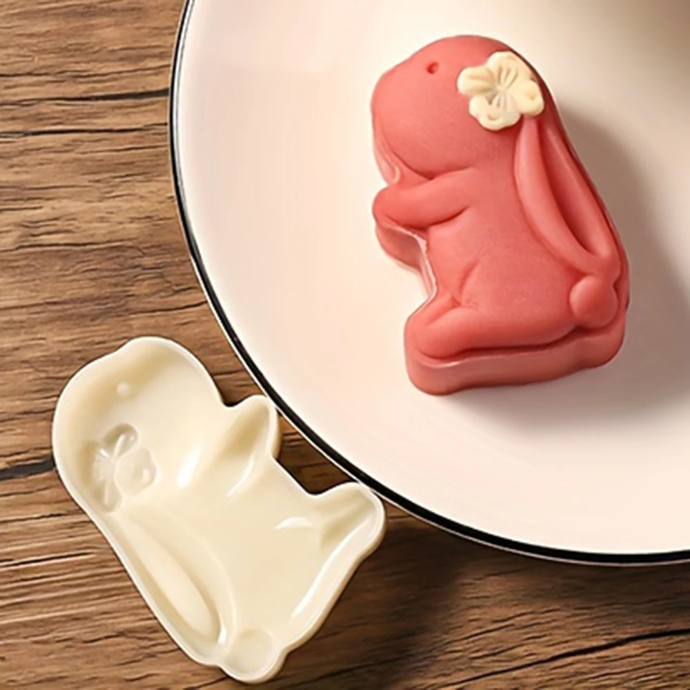 Cute Bunny Shape Moon Cake Mold,Including 1 Mold And 1 Stamps,DIY Hand Press Moon Cake Stamps, Mung Bean Cake,Cookie,Pastry Mold