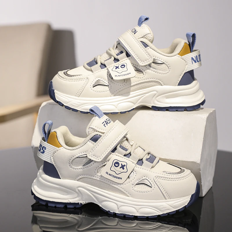 أحذية رياضية ممتصة للصدمات للخريف للأطفال، أحذية للأب غير قابلة للانزلاق للفتيات، أحذية جري خفيفة على الطراز الأجنبي