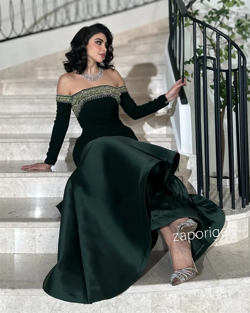 تخصيص أزياء جيرسي الطية مطرزة حورية البحر خارج على الكتف فساتين طويلة مناسبة مخصصة المشاهير الرسمية