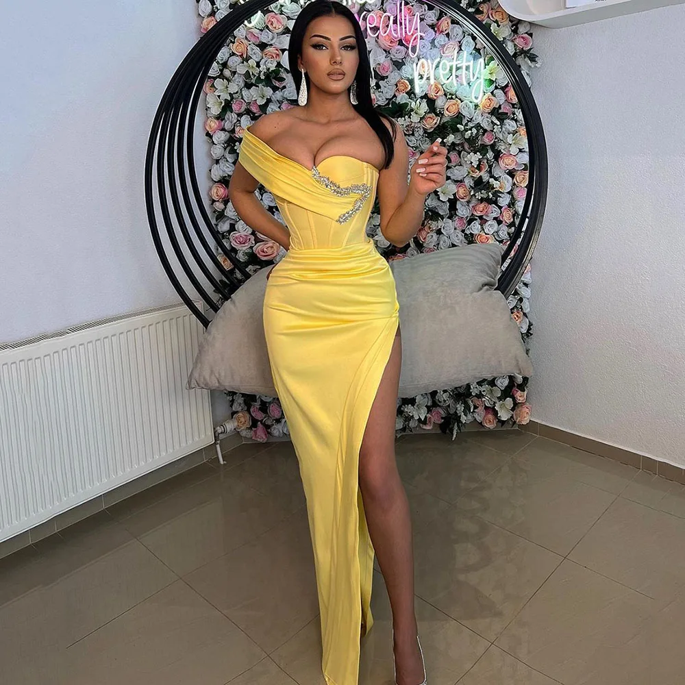 

Msikoods Yellow Mermaid Satin Crystals Formal Party Evening Dresses Pleats One Shoulder Long Prom Dress Formal Occasion Gowns