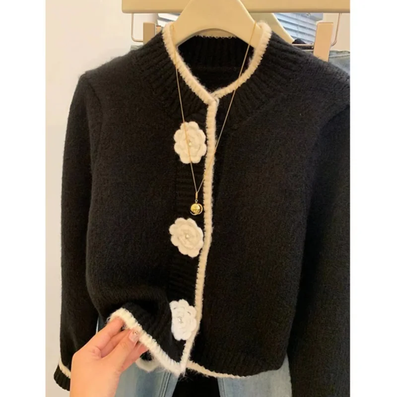 2024 Women Black Clothing Cardigan Knitting Sweater Long Sleeve Round Neck Casual Fashion Coat Female Flower Design Winter Tops