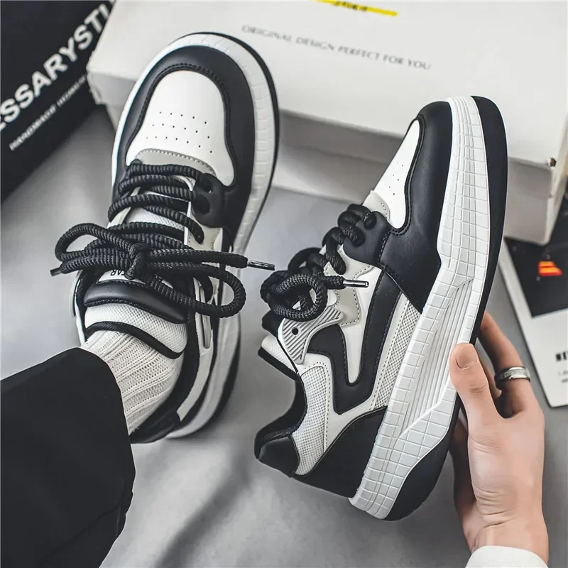 2024 Autumn New Trend Fashion Niche Casual Versatile Thick Sole Fashion British Style Low Top Board Shoes for Men