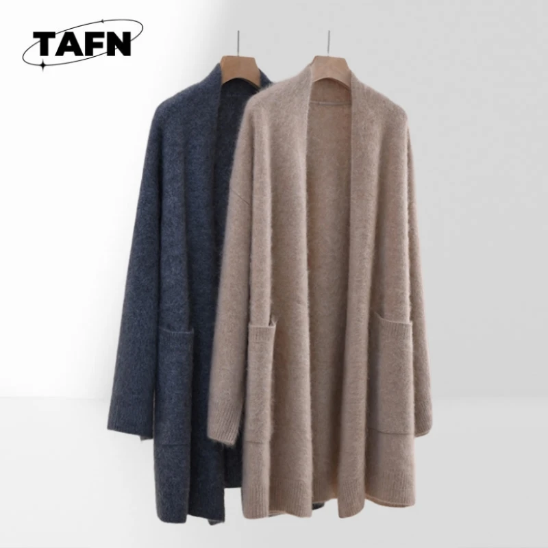 Stylish Women's Long Sleeve Trench Jack Button Closure Windbreaker Coat Women Minimalist Style Women's Spring Trench AK2151