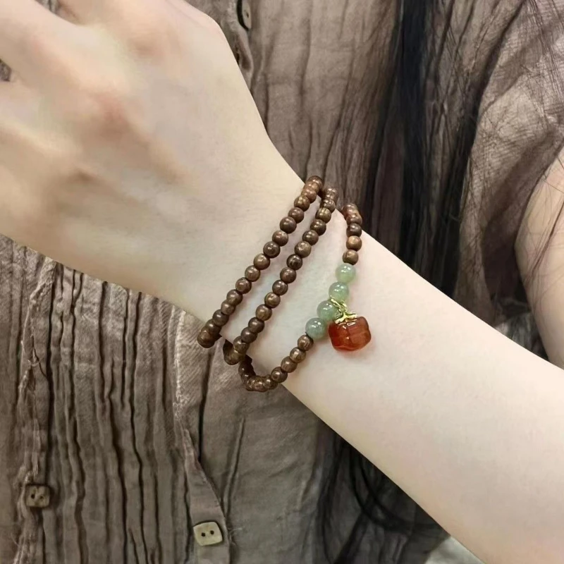Pulsera de sándalo con hilo de oro natural, regalo combinado con pulsera y collar de cuentas de ágata y piedra de caqui con diseño de Buda para dos atuendos.