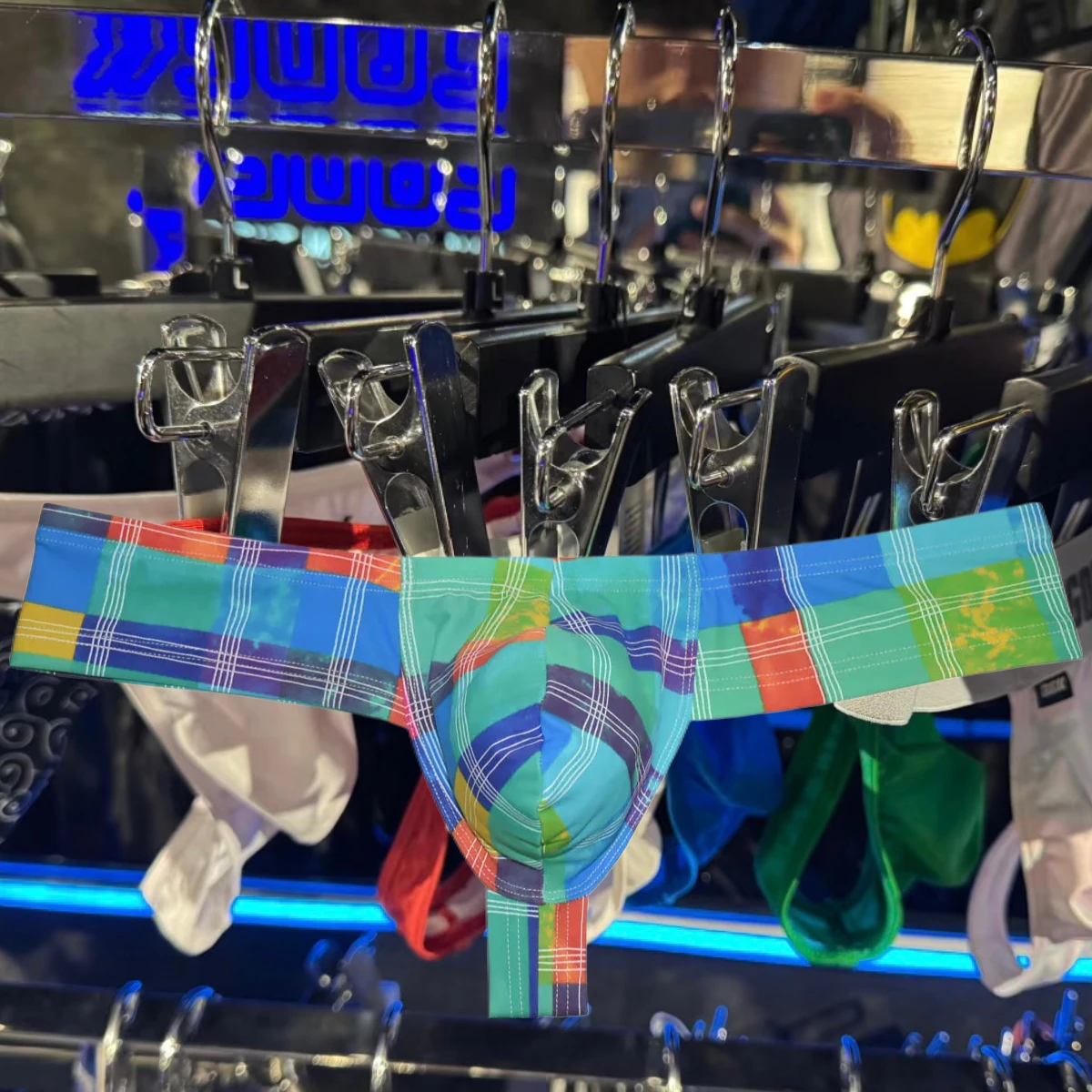 

Мужское нижнее белье Cheeky Brief в стиле бикини с принтом, хипстерские шорты с улучшающей чашкой, стринги, мини-нижнее белье с низкой посадкой, слипоны с цветочным принтом