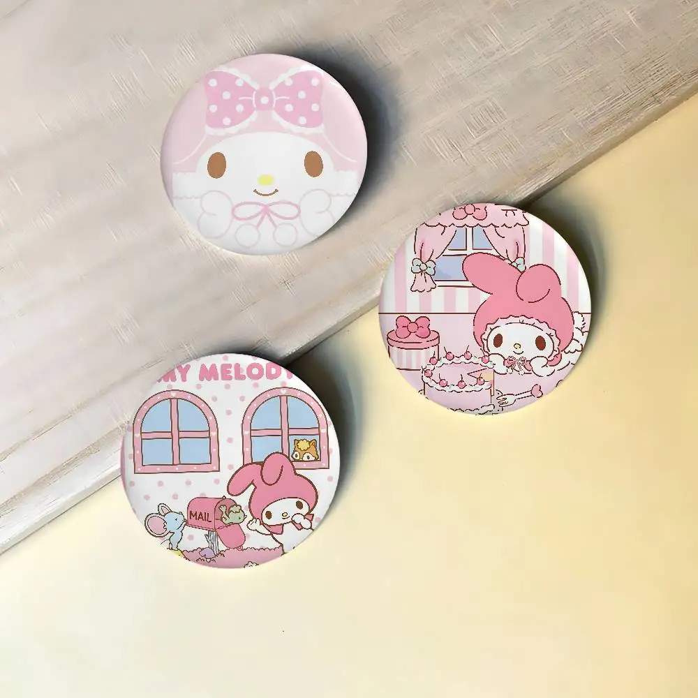S-sugarbunnies Badges Peripheral Lapel Pins Tinplate Round Brooch For Shoulder Bag Accessories Souvenir Gifts