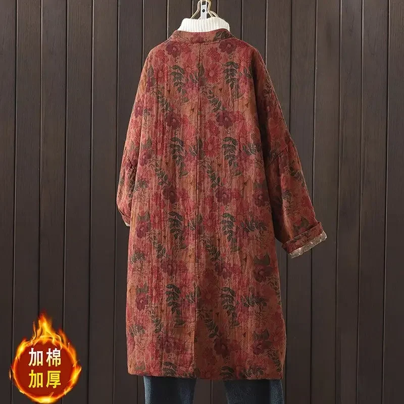Ropa de invierno de algodón y lino para mujer, chaqueta acolchada de estilo étnico chino con hebilla Retro artística, estampado medio largo, XQ49