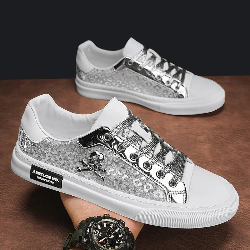 New Shoes for Men Casual Shoes Street Tinsel Skulls Flats Skateboard Shoes Fashion Trend Sneakers