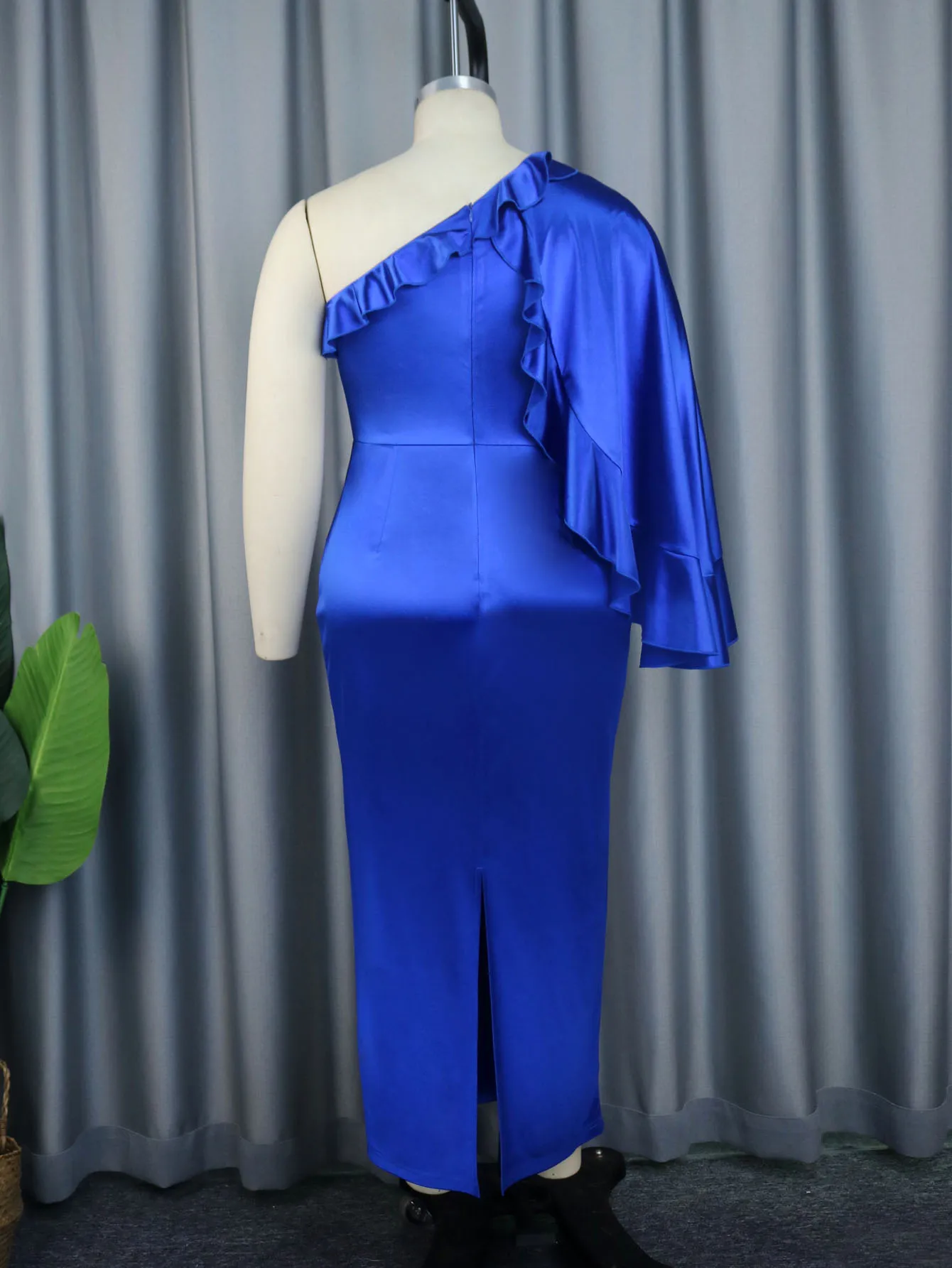 Blauwe Satijnen Jurken Voor Vrouwen Een Schouder Ruches Lange Mouw Bodycon Vieren Verjaardag Cocktail Evenement Feest Lange Outfits 4xl