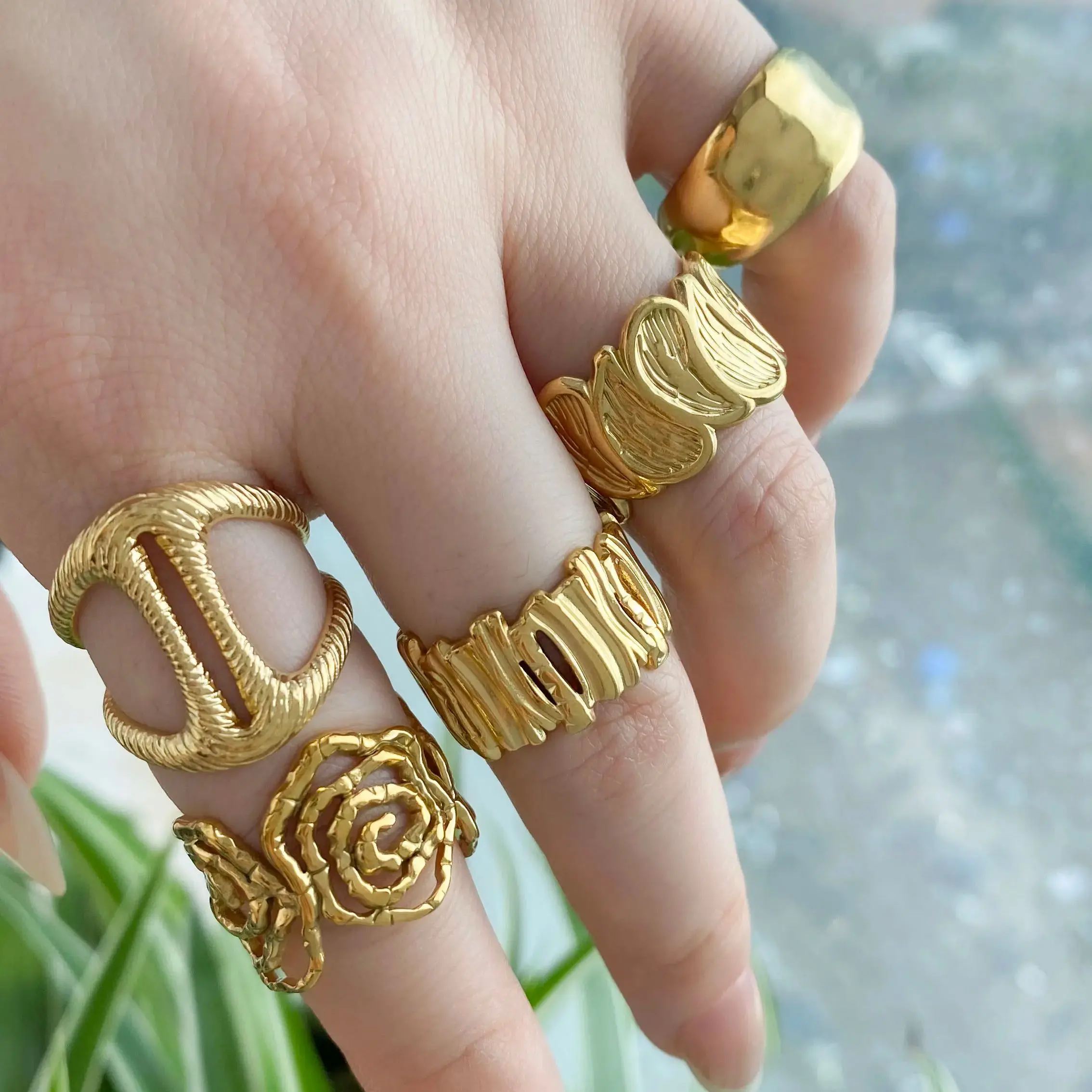 

Multi Layer Lines Gold Plated Rings Popular Innovate Adjustable Irregular Hollow Geometric Ring Women Stainless Steel Jewelry