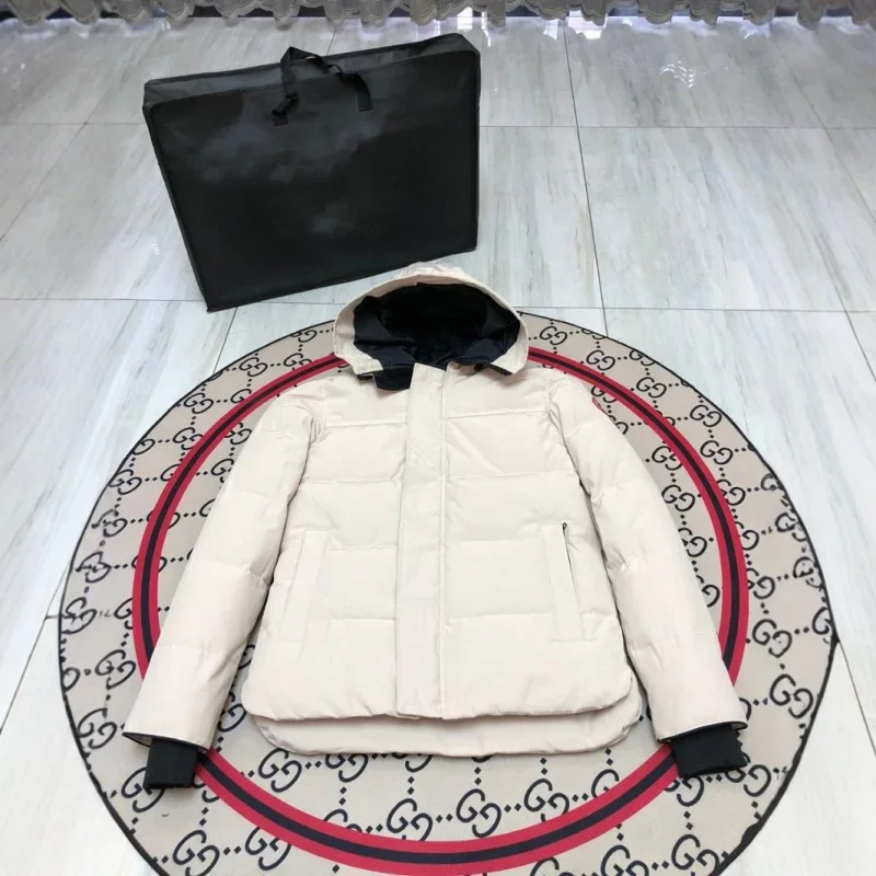 Cana*a Go*se Solid Color Windproof Crop Puffer Jacket Unisex Winter Thick Short Style 90% White Goose Down Jacket Womans Coat