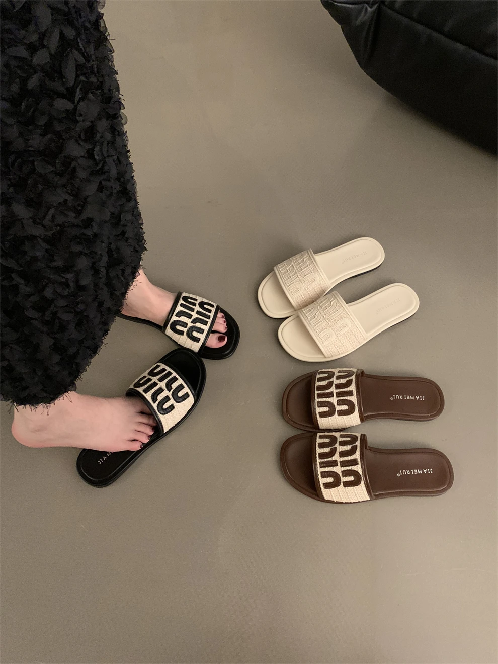 sandals Women Slippers Summer Flat Shoes Women Slippers Fashion Outdoor Beach Flip Fops Sandals Comfort Casual Slides Women