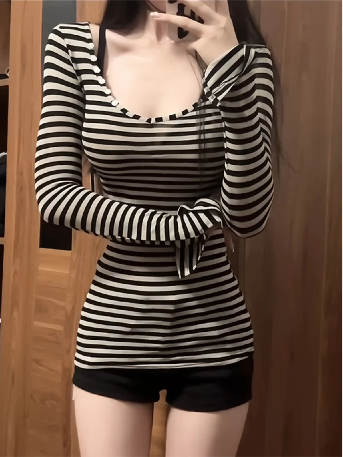 Pure Desirable Sexy V-Ne Striped Long Sve T-irt Women's Inner Wear Slim Fit Slimming Hot Girl Large Collar Top