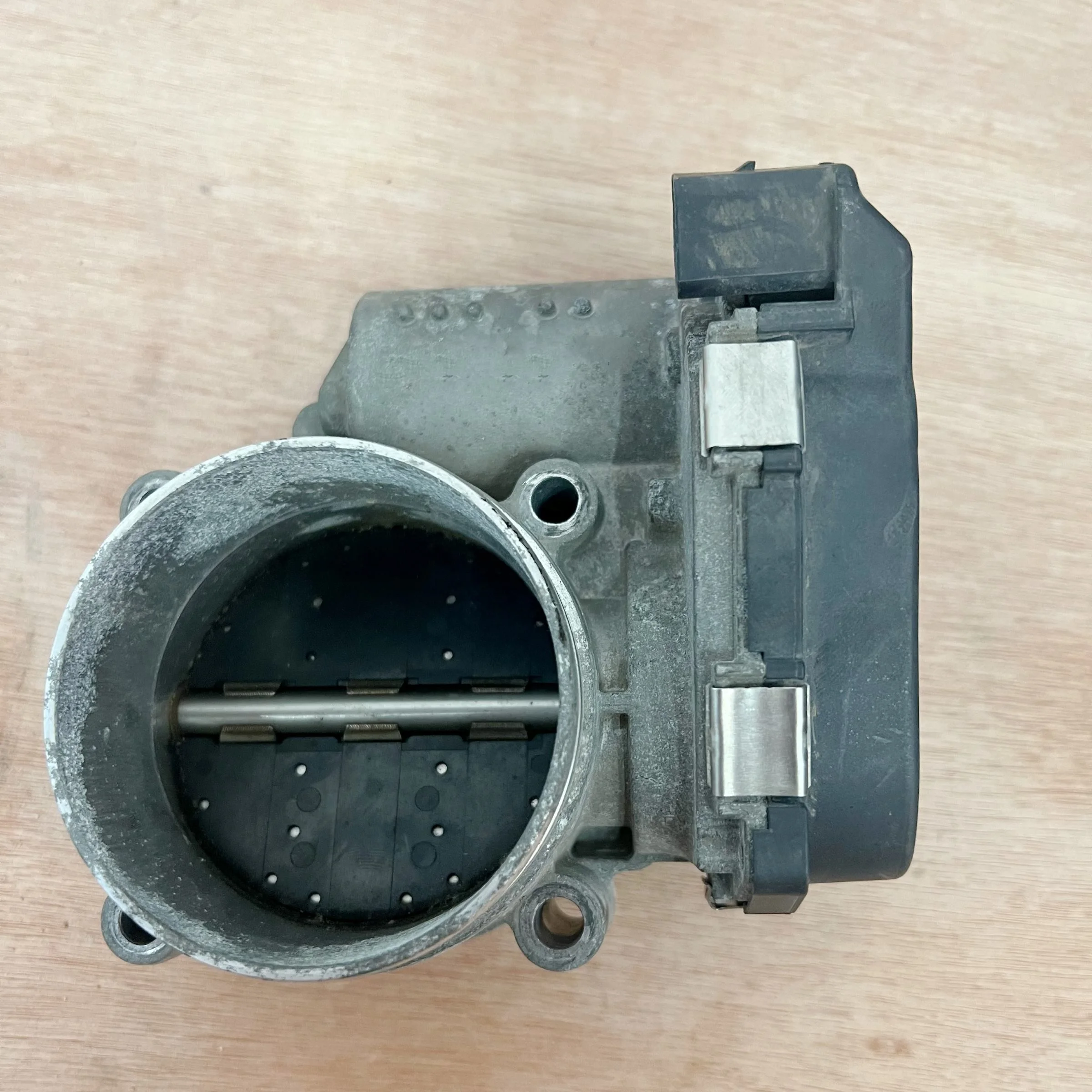 Wholesale and second-hand  OEM06E133062G for Audi Volkswagen Cayenne 3.0t  universal v6 auto accessory parts throttle body