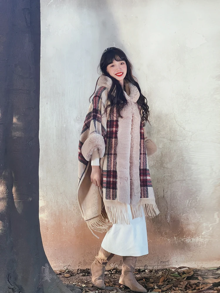 

Утепленное пальто из искусственного меха для женщин, в стиле ретро, в клетку, с бахромой, зимнее, теплое, для повседневной носки, с рукавами «летучая мышь»