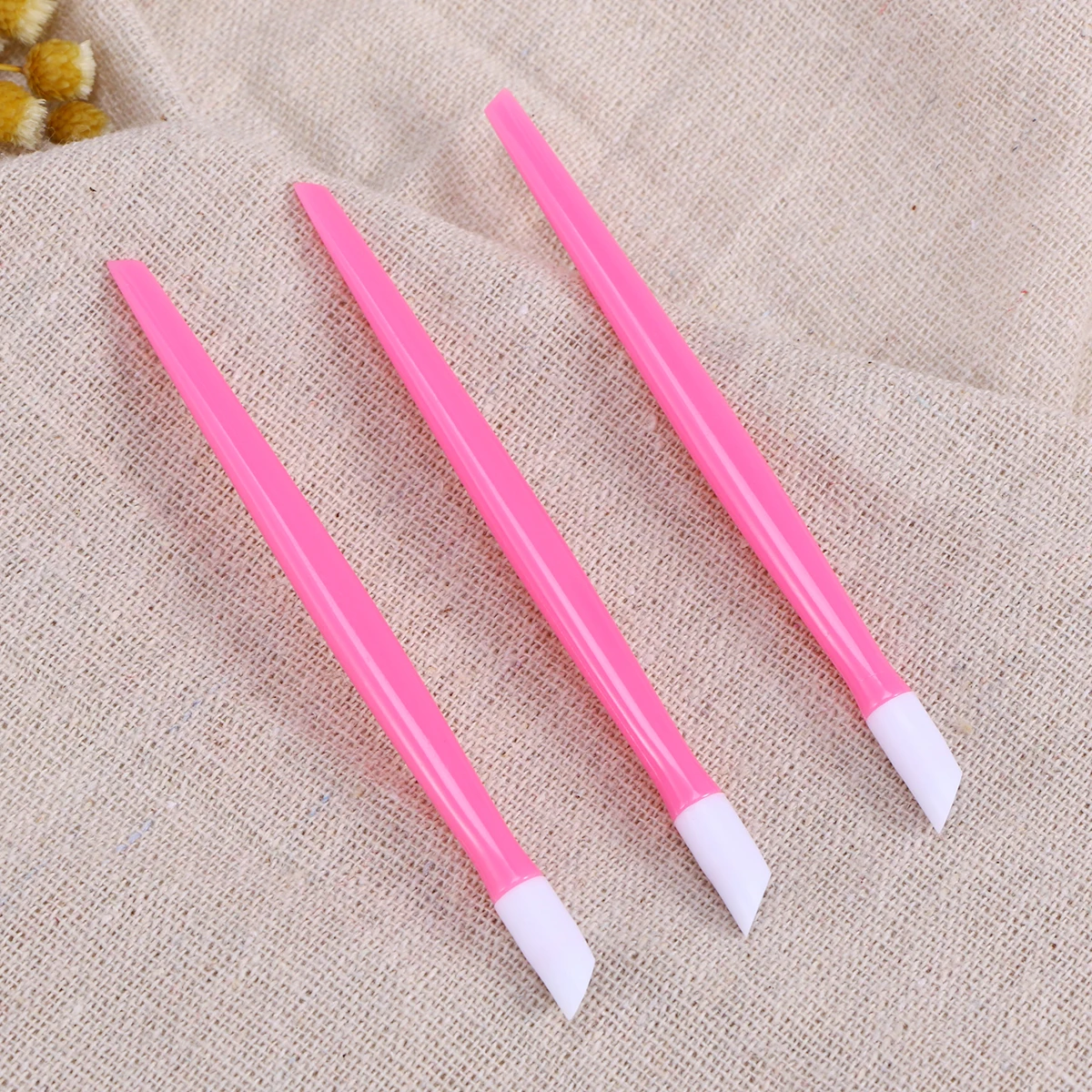 

20 Pcs Clear Orange Stick Cushioned Cuticle Pusher Cleaning Tools Wooden Remover for Dead Skin Manicure Nail Polishers