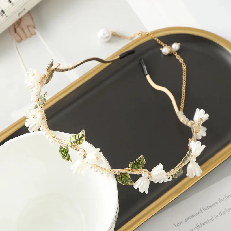 

Green Leaf Lily Of The Valley Hair Hoops Hair Band Curved Pearl Tassel Headband Girls Elegant Temperament Hair Accessories