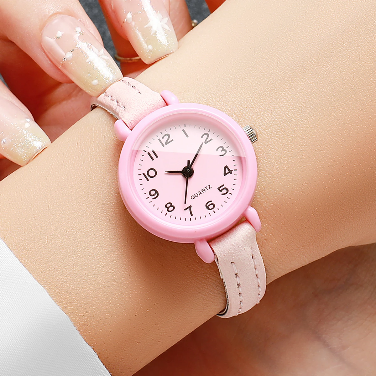 Fashion Pink Arabic Dial Women Quartz Watch Ultra-thin Leather Strap Minimalist Ladies Wristwatch Relogio Feminino（Without Box）