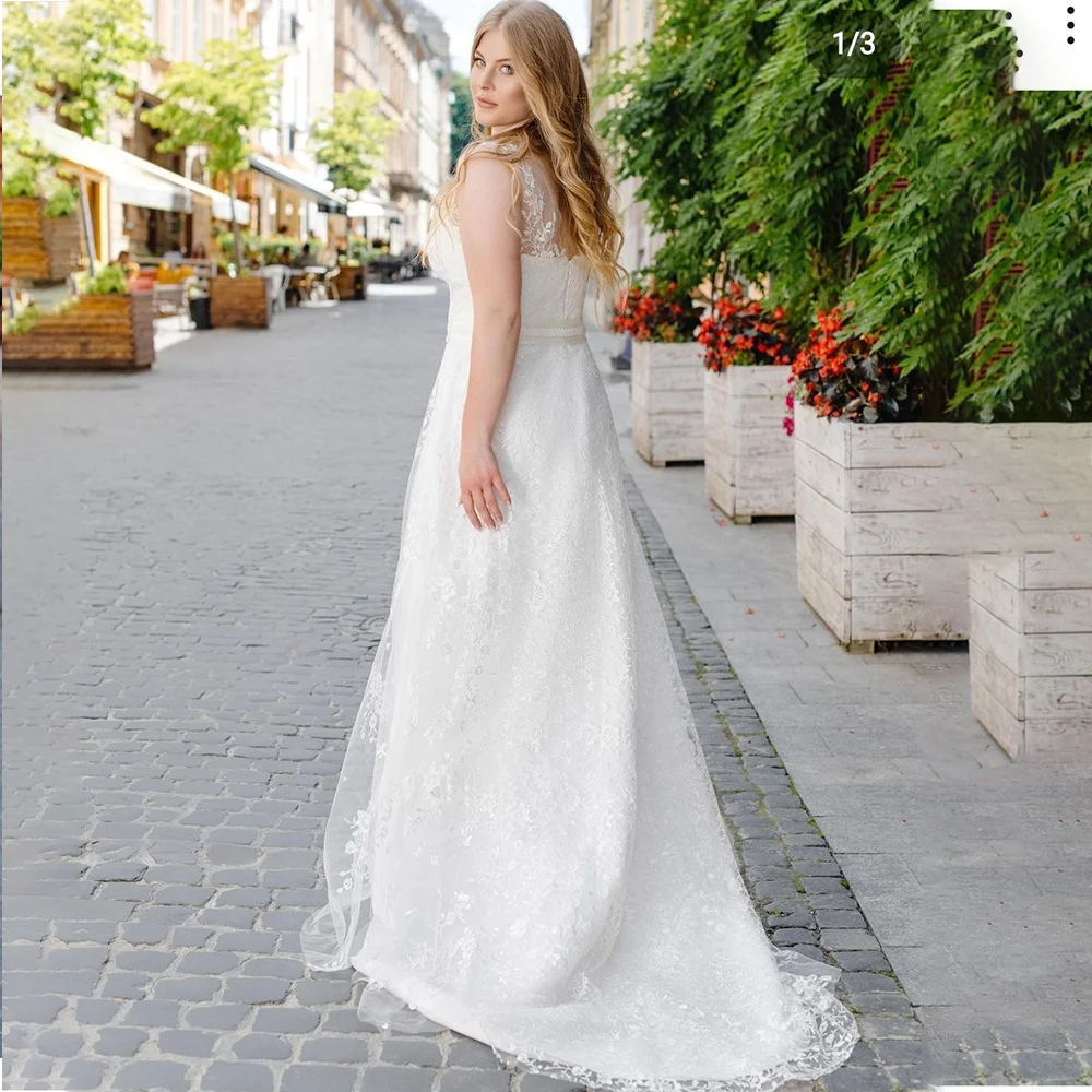 PLUS ขนาดชุดแต่งงานสําหรับเจ้าสาวเจ้าสาวลูกไม้ Appliques V คอลูกไม้ขึ้นกลับ Sweep Train CUSTOM Made To วัด Elegant สีขาว