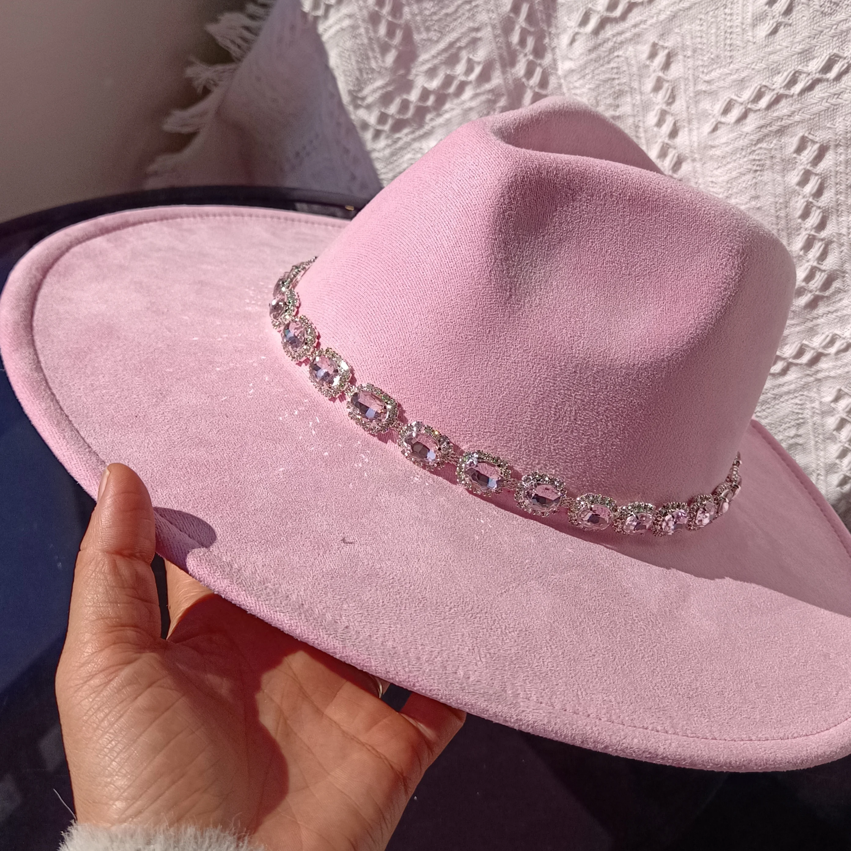 

2024 Big Brim Rhinestones Suede Fedora Hat Men Women Versatile Gentleman Solid Felt Hat Tweed Hat Jazz Hat gorras шапка женская