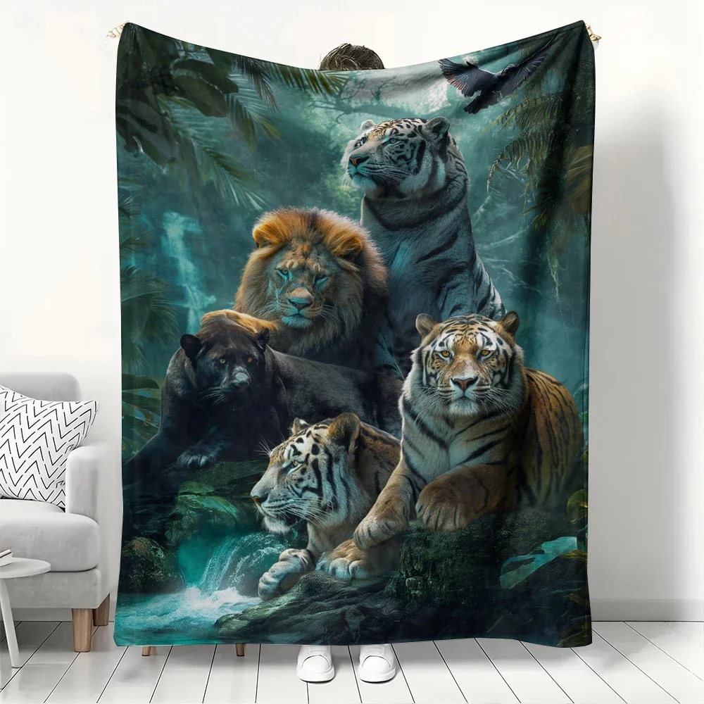 

Фланелевое одеяло-плед с коллажем диких кошек: лев, тигр, пантера. Мягкий плед для любителей дикой природы. Уютный декор для дома, дивана, подарок.