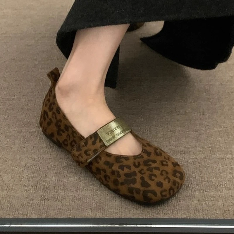 

Leopard Women Flats Loafers Square Toe Shoes Casual Sport Sandals 2025 Trend New Fashion Summer Sneakers Walking Zapatos Mujer
