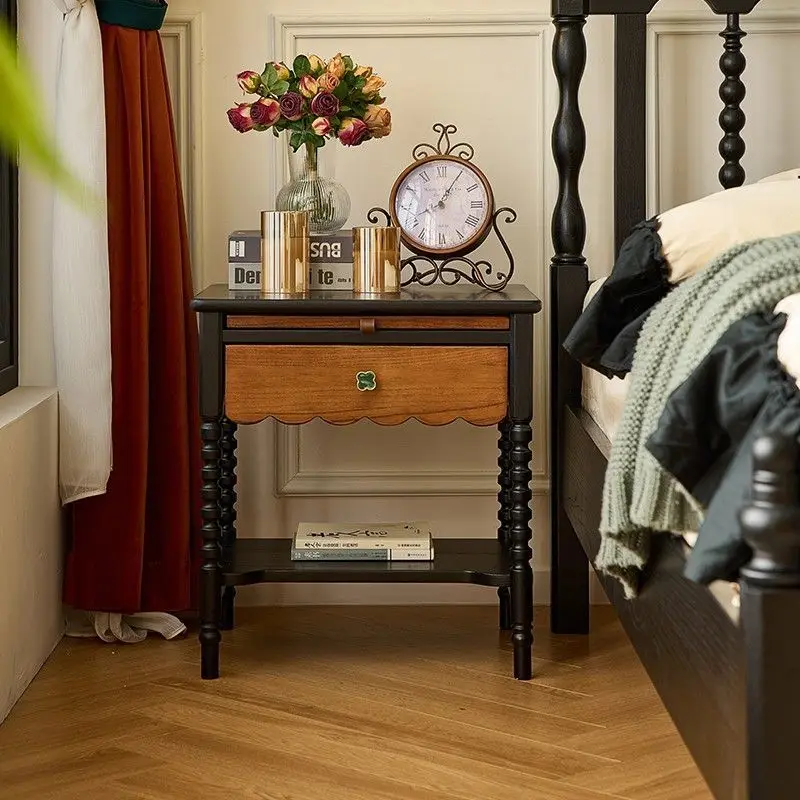 

French retro solid wood bedside table, household bedroom bedside, storage cabinet, medieval light luxury side cabinet, locker