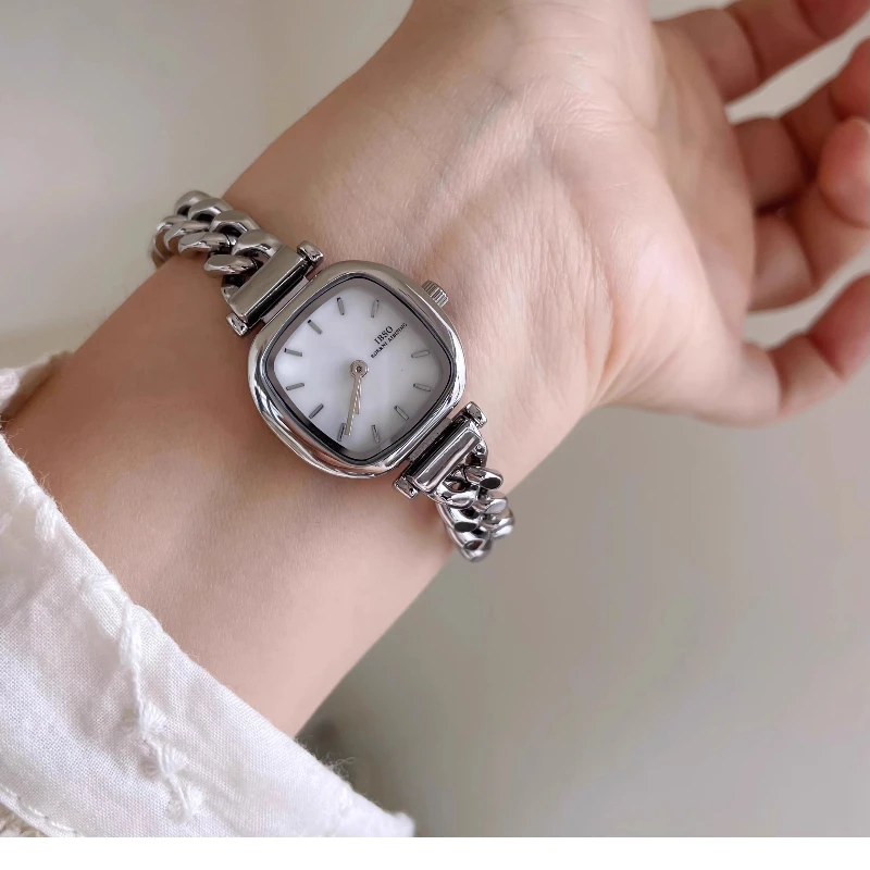 

Classic Trend Ladies Watch Elegant Simple Waterproof 2025 Quartz Watch Birthday Gift