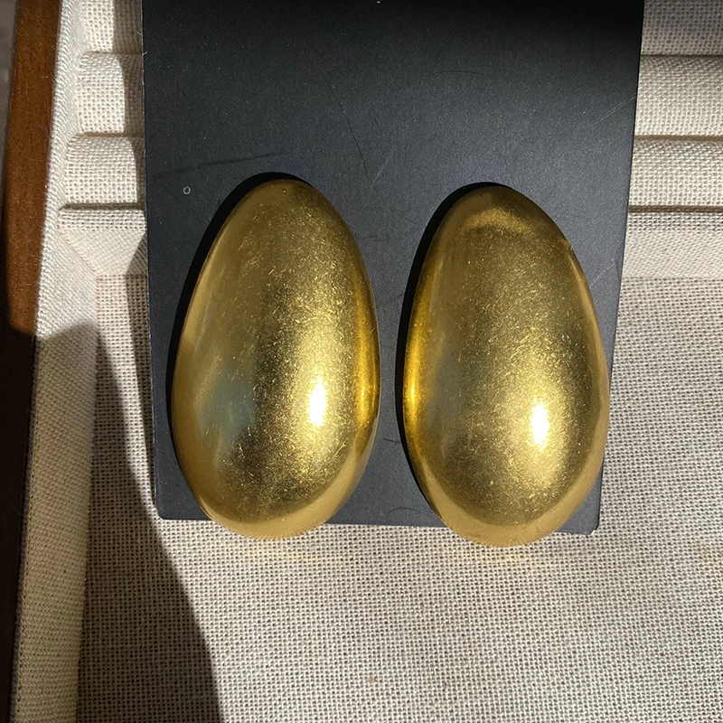 Vintage übertriebene geometrische große Metall-Ohrstecker für Frauen, europäische und amerikanische Persönlichkeit, Party-Schmuck, Trend-Accessoires – Detail 9