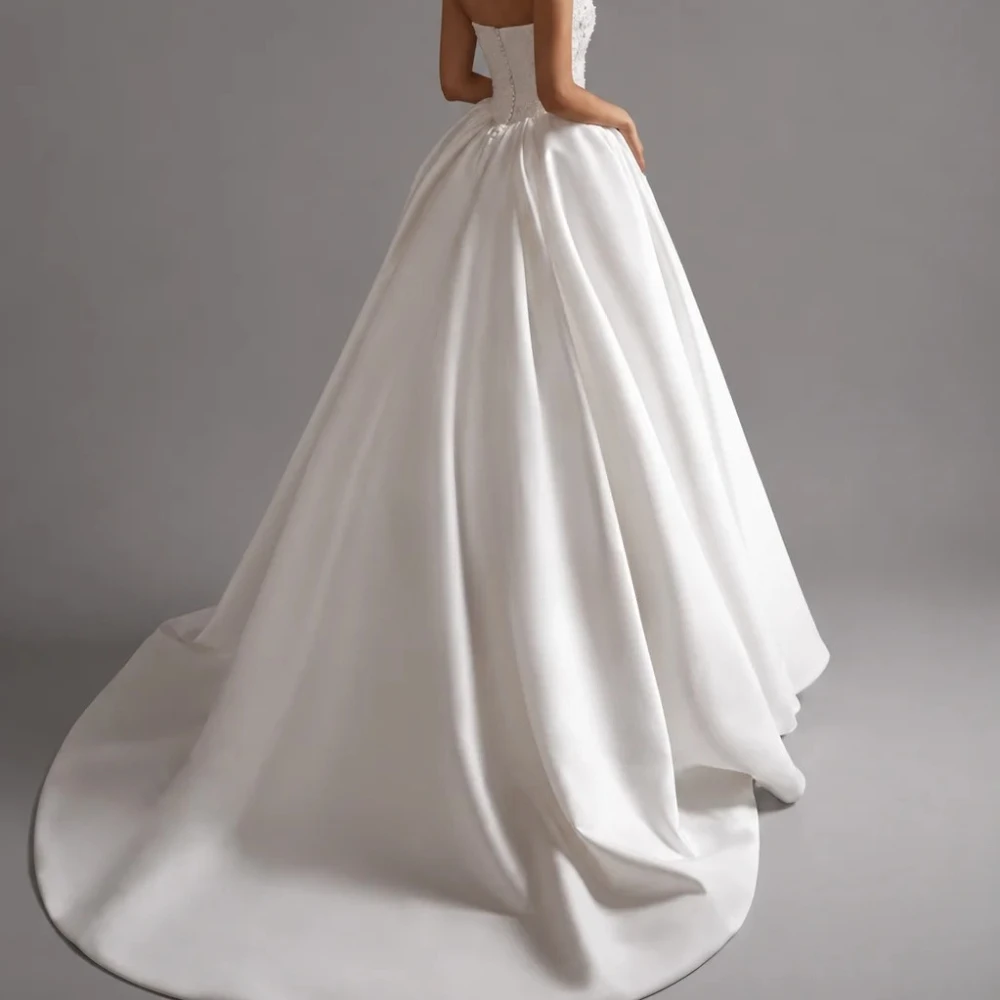 Customized Elegant Wedding Dress Lace Pearl Sleeveless A-LINE Back Zipper Design Court Floor-Length Exquisite Bridal Gowns
