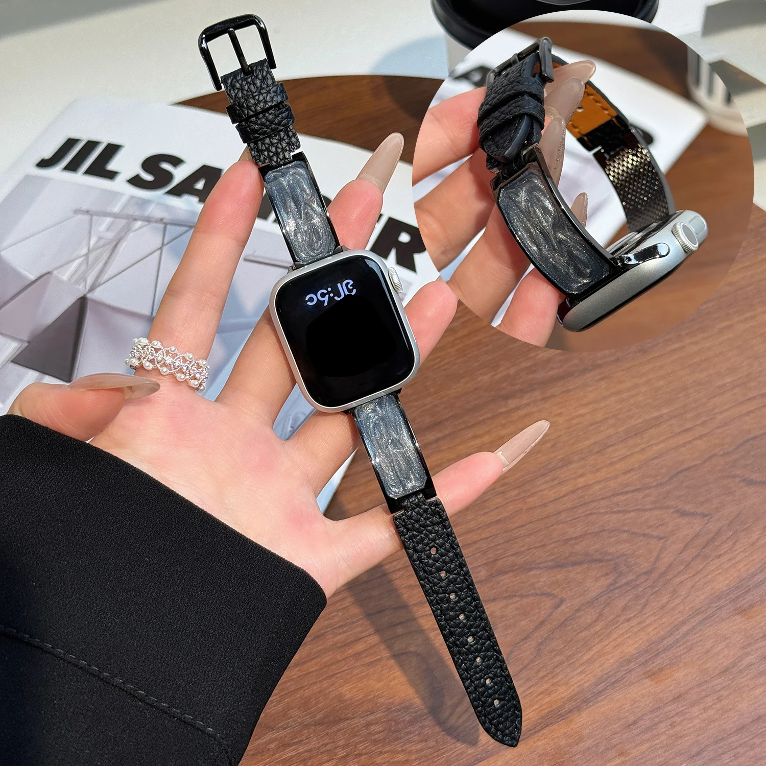Luxury rubber patchwork strap for Apple Watch 38 40 41 42-49mm simple and atmospheric strap for IWatch 11/10/9/8/SE-1