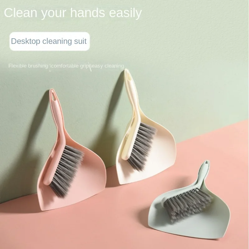2Pcs/Set Small Broom Dustpan Set  Pattern Keyboards Cleaning Mini Broom Dustpan Set Broom and Dustpan Set