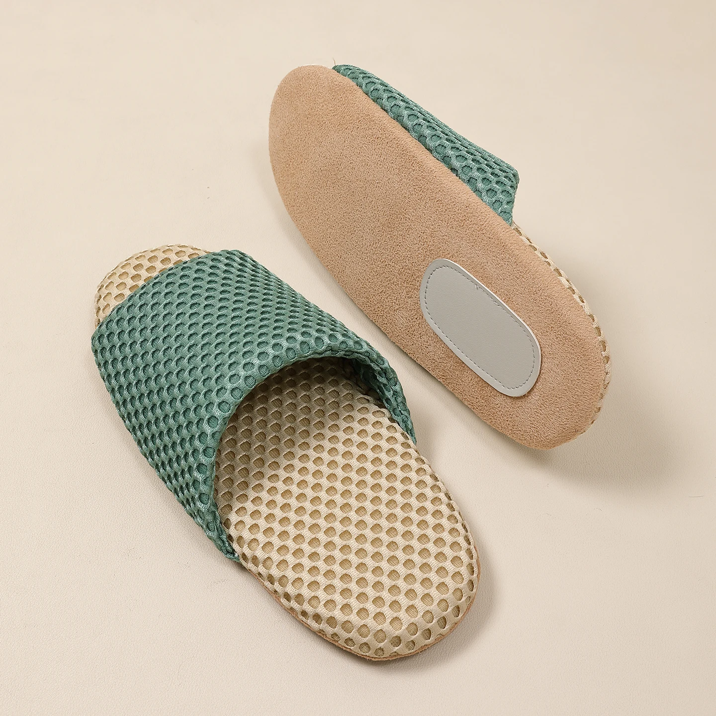Unisex leise Hausschuhe mit Wildledersohle, geräuschreduzierend, atmungsaktives Mesh, offene Zehen, für Herren und Damen – Detail 24