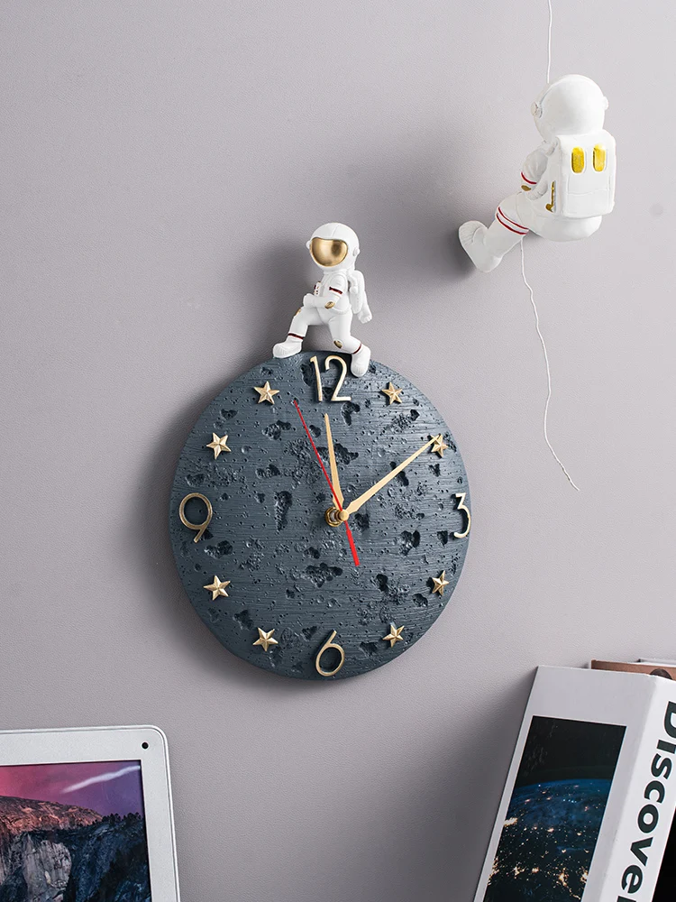 

Nordic Resin Astronaut Digital Wall Clock Children's Room Decoration Cartoon Pointer Living