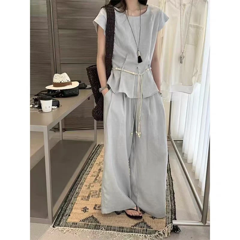 

Casual Versatile Two-Piece Set Korean Style Women's Fashion Summer Outfit Short Sleeve Long Pants Universal Fit