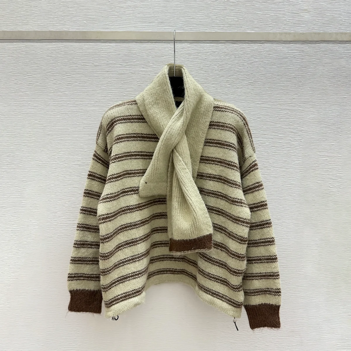 2026 Women High Quality Wool Blend Sweater Color Stripe Built-in Scarf Loose Knit Top261010257