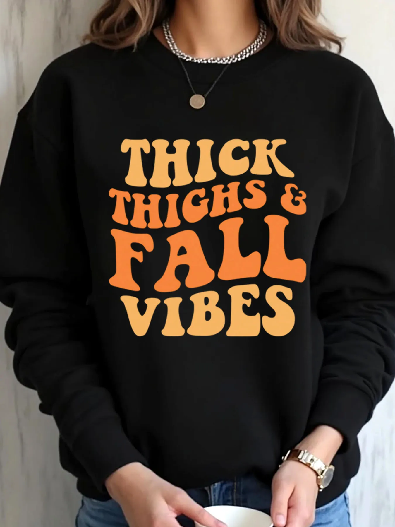 

Женская толстовка большого размера, осенний сезон, толстые бедра и осенняя атмосфера, верхняя одежда с принтом